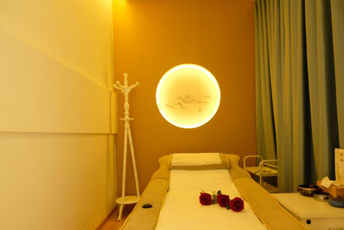 苏州姑苏区日式指压的寂静美学：在按压中听见雪落的声音